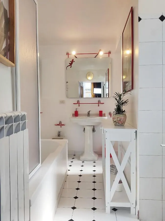 La Tua Casa Tra I Tetti E La Storia Di Roma Apartment Italy